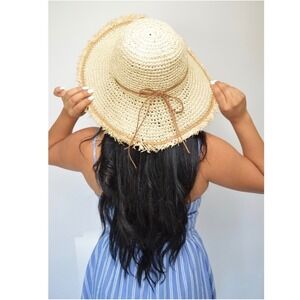 Womens Beige Natural Paper Straw Sun Hat Frayed Raw Edge Brim Beach Floppy Hat